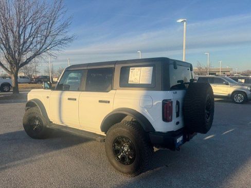 Certified 2023 Ford Bronco Wildtrak image 6