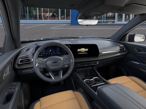 New 2027 Chevrolet Traverse Z71 w/ Driver Confidence Package AWD/4WD image 15