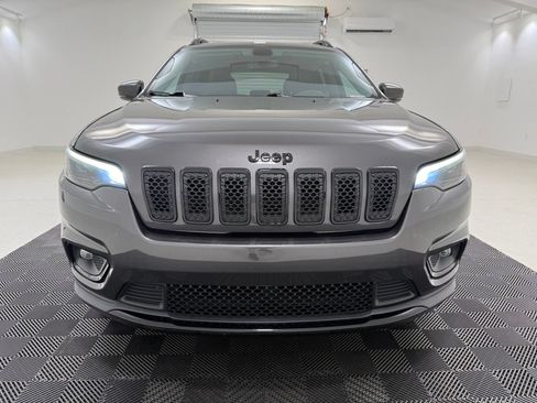 Used 2020 Jeep Cherokee Latitude Plus FWD image 2