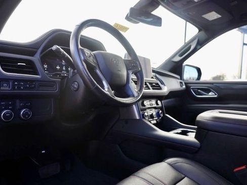 Used 2022 Chevrolet Tahoe RST w/ Luxury Package image 15