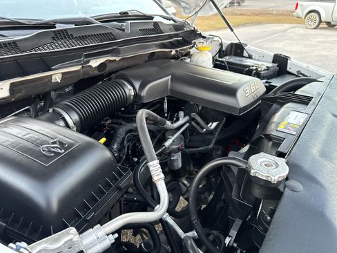 Used 2019 RAM 1500 Tradesman image 12