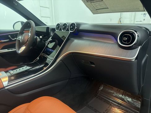 New 2026 Mercedes-Benz GLC 300 image 28