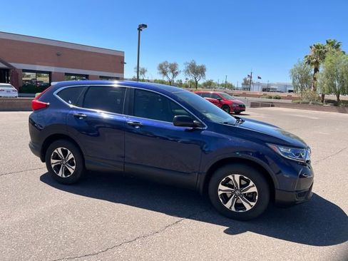Used 2018 Honda CR-V LX image 6
