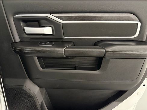 Used 2024 RAM 2500 Big Horn image 43