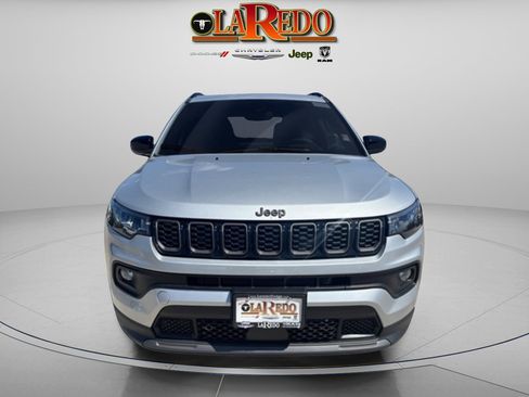 New 2026 Jeep Compass Latitude image 2