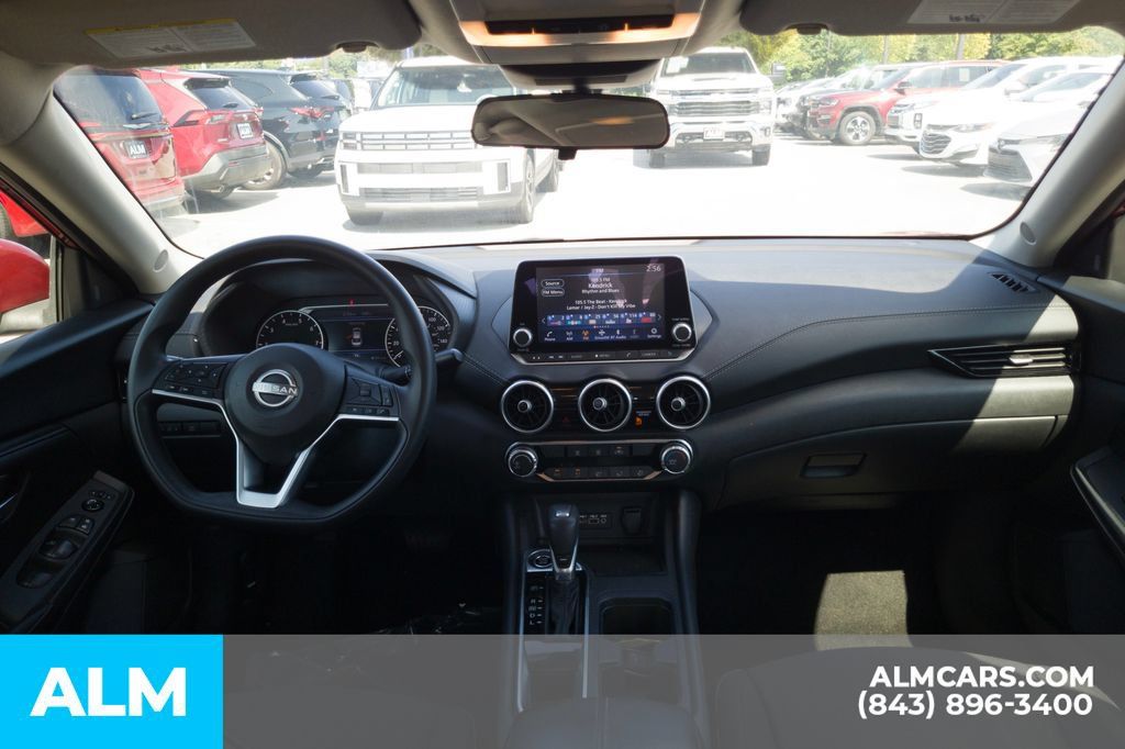Used 2024 Nissan Sentra SV FWD image 18