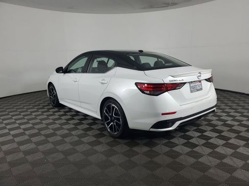 Used 2024 Nissan Sentra SR image 6