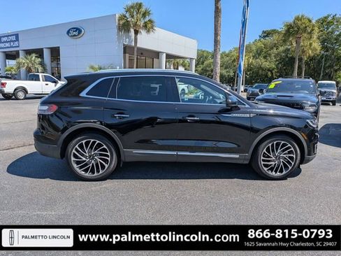 Used 2020 Lincoln Nautilus Reserve FWD image 3