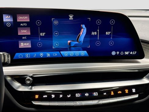 Used 2026 Cadillac Lyriq Premium Luxury AWD/4WD image 16