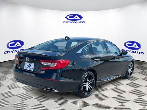 Used 2022 Honda Accord Touring image 4