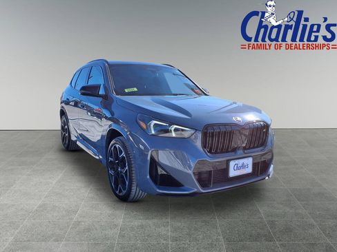 Used 2025 BMW X1 M35i w/ Premium Package image 3
