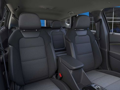 New 2026 Chevrolet Trax LT w/ Driver Confidence Package FWD image 16