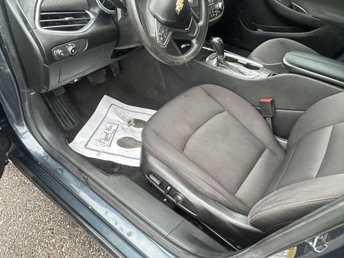 Used 2019 Chevrolet Malibu LT FWD image 10