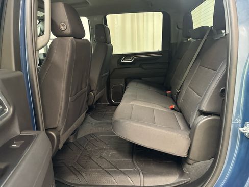 Certified 2025 Chevrolet Silverado 2500 LT w/ Convenience Package image 11