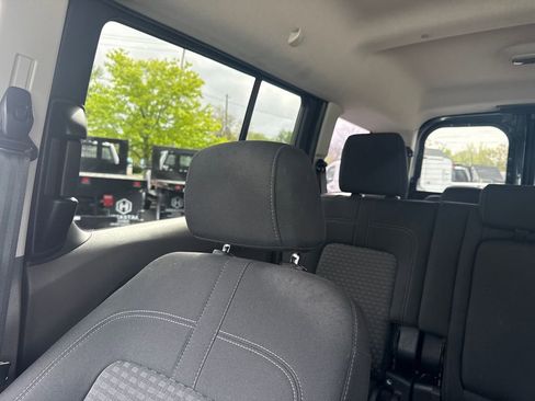 Used 2019 Ford Transit Connect XLT FWD image 32
