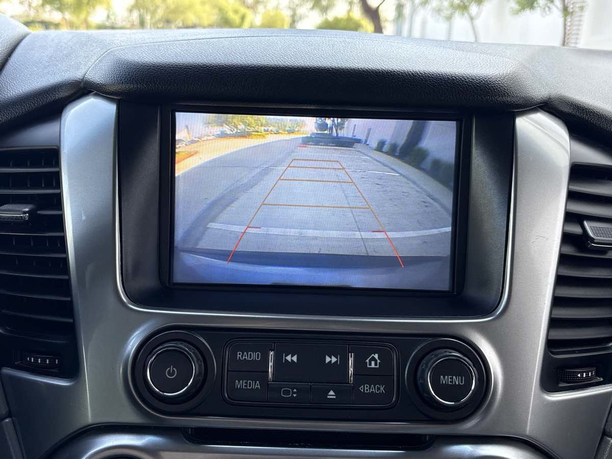 Used 2019 Chevrolet Suburban LT AWD/4WD image 27