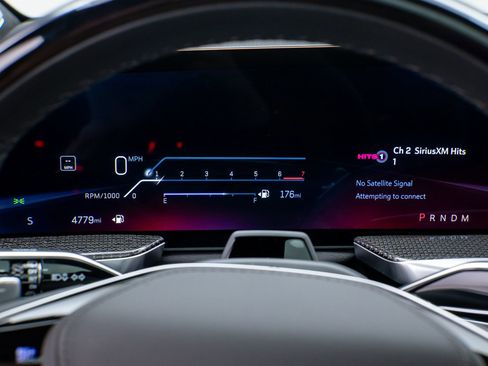 Certified 2025 Cadillac Escalade V w/ LPO, ONYX Package AWD/4WD image 31