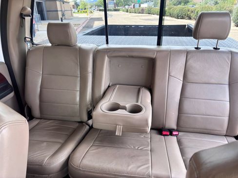 Used 2005 Ford F350 Lariat AWD/4WD image 30
