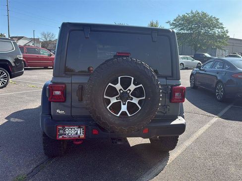 Used 2021 Jeep Wrangler Unlimited Rubicon AWD/4WD image 7
