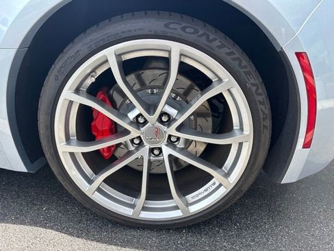 Used 2017 Chevrolet Corvette Grand Sport RWD image 10
