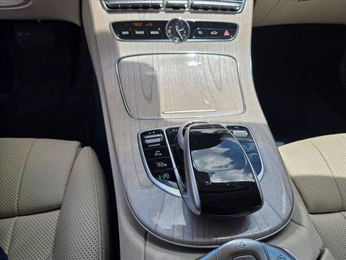 Used 2019 Mercedes-Benz E 450 4MATIC Cabriolet image 14