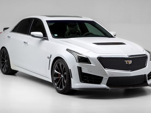 Used 2019 Cadillac CTS V w/ Carbon Fiber Package image 1