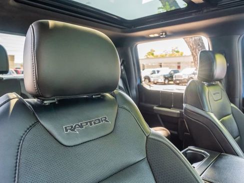 Used 2019 Ford F150 Raptor w/ Equipment Group 802A Luxury AWD/4WD image 45