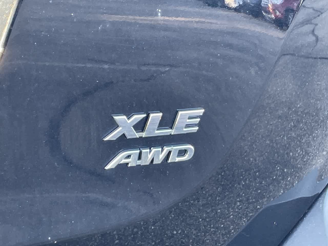 Used 2014 Toyota RAV4 XLE AWD/4WD image 37
