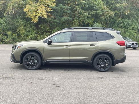 New 2025 Subaru Ascent Bronze Edition image 2