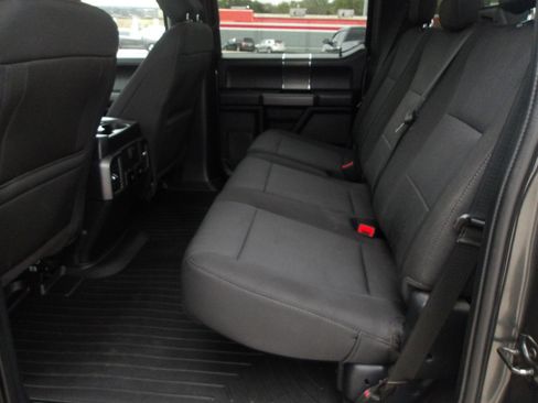 Used 2020 Ford F150 XLT w/ Equipment Group 302A Luxury image 17