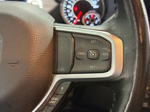 Used 2024 RAM 3500 Big Horn AWD/4WD image 18