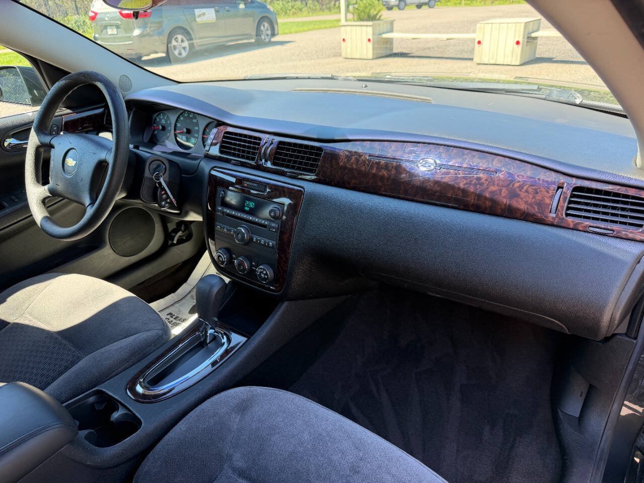 Used 2014 Chevrolet Impala Limited LS FWD image 23
