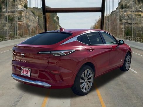 New 2026 Buick Envista Avenir FWD image 9