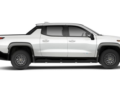 New 2025 Chevrolet Silverado EV LT image 43