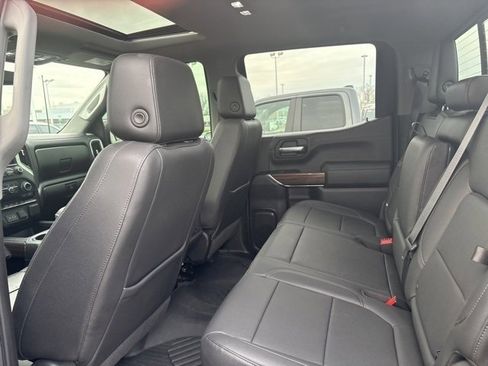 Used 2021 Chevrolet Silverado 1500 LT Trail Boss w/ Convenience Package II image 28