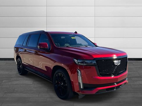 Used 2022 Cadillac Escalade ESV Sport Platinum w/ LPO, ONYX Package image 7