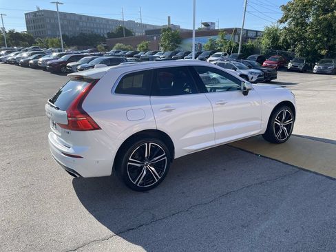 Used 2019 Volvo XC60 T5 R-Design AWD/4WD image 8
