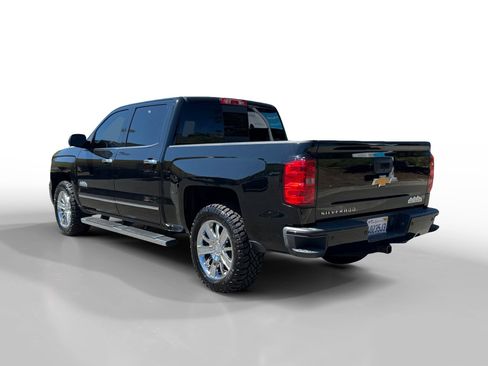 Used 2015 Chevrolet Silverado 1500 High Country image 3