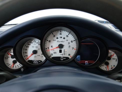 Used 2010 Porsche Panamera Turbo AWD/4WD image 17