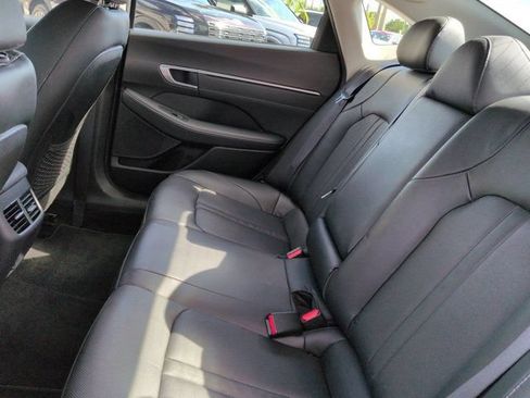 Used 2021 Hyundai Sonata Limited FWD image 13