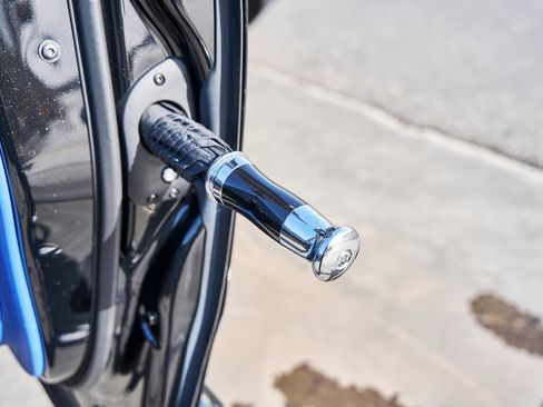 Used 2021 Rolls-Royce Cullinan Black Badge image 30