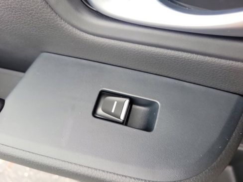 Certified 2025 Honda Pilot EX-L image 20