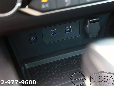 Certified 2024 Nissan Altima 2.5 SR w/ SR Premium Package FWD image 21