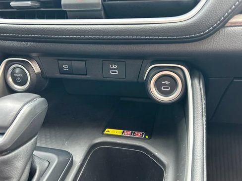 Used 2025 Toyota Grand Highlander AWD Hybrid image 48