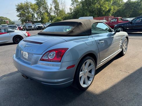 Used 2005 Chrysler Crossfire Limited RWD image 7