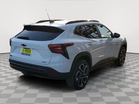 New 2026 Chevrolet Trax RS w/ Driver Confidence Package FWD image 3