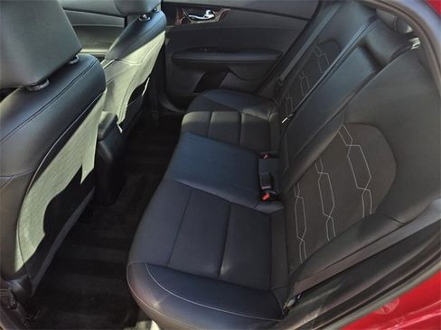 Certified 2024 Kia Forte GT-Line image 11