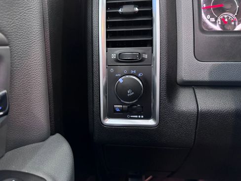 Used 2020 RAM 1500 Classic Warlock AWD/4WD image 22