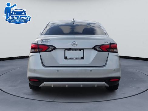 Used 2021 Nissan Versa SV image 7