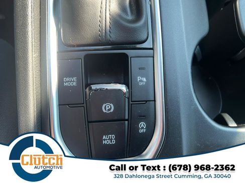 Used 2019 Hyundai Santa Fe SEL image 32